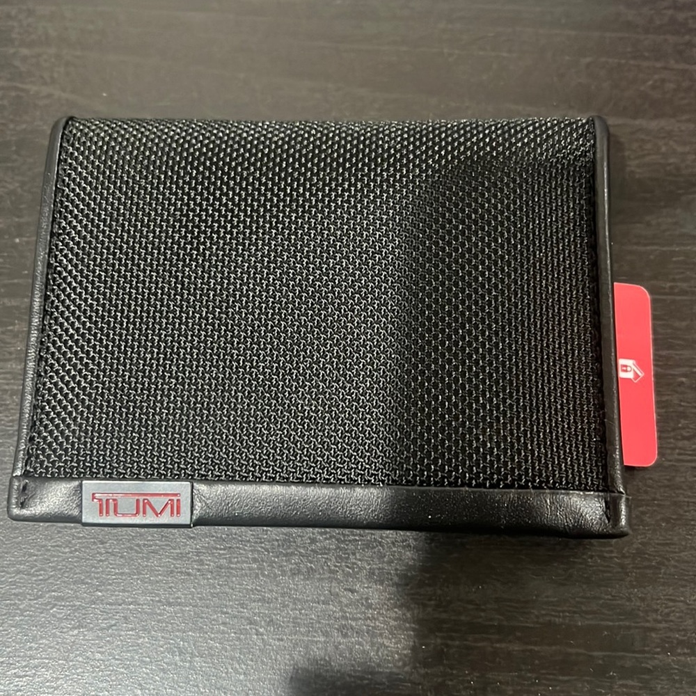Tumi Nylon & Leather Billfold Wallet